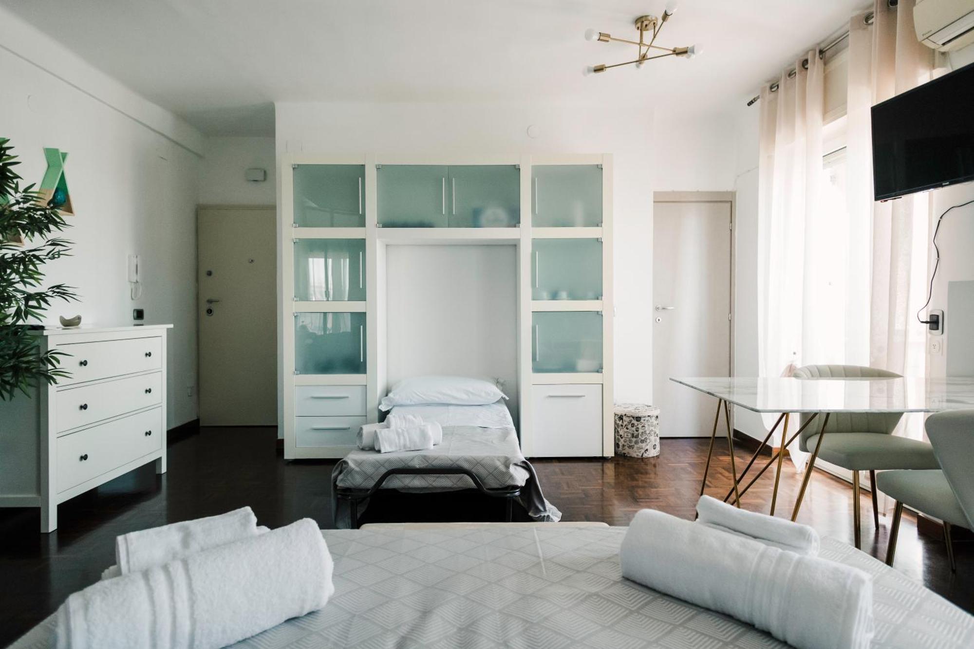 Bari Central Suite - Central Apartment With Sea View - Bari Exterior foto